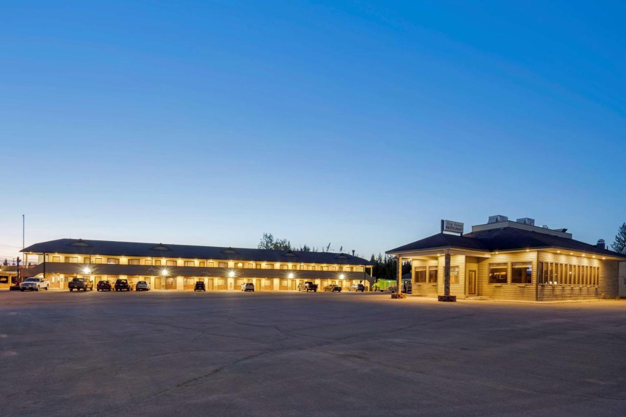 Best Western King Salmon Inn ソルドトナ エクステリア 写真