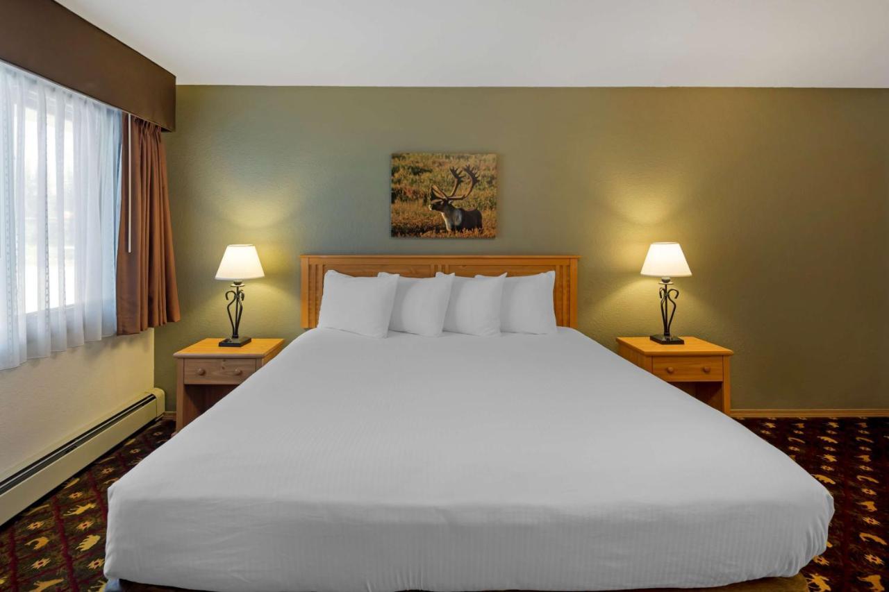 Best Western King Salmon Inn ソルドトナ エクステリア 写真