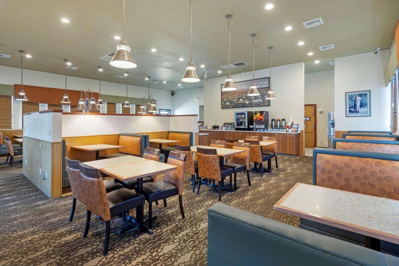 Best Western King Salmon Inn ソルドトナ エクステリア 写真