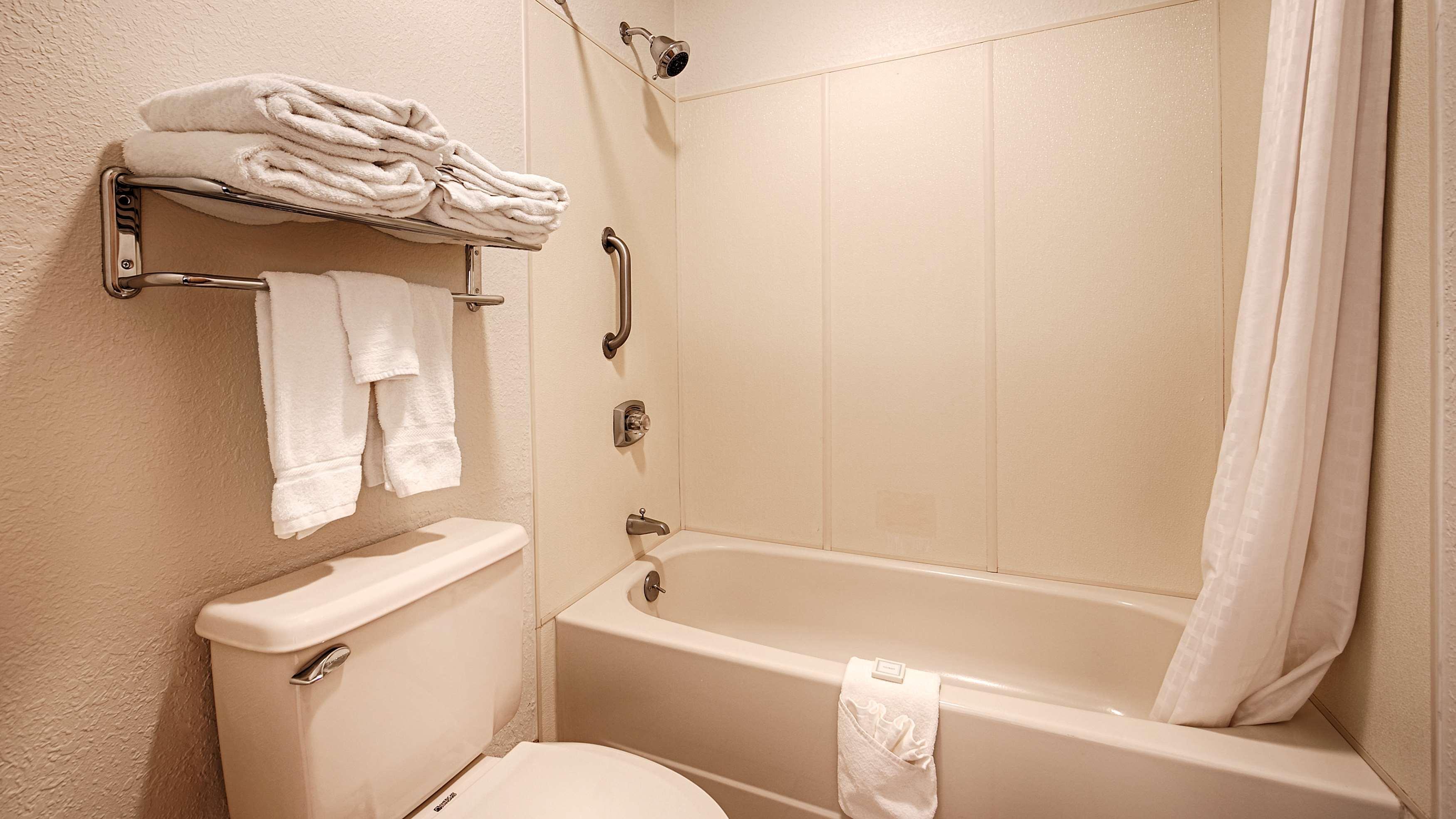 Best Western King Salmon Inn ソルドトナ エクステリア 写真