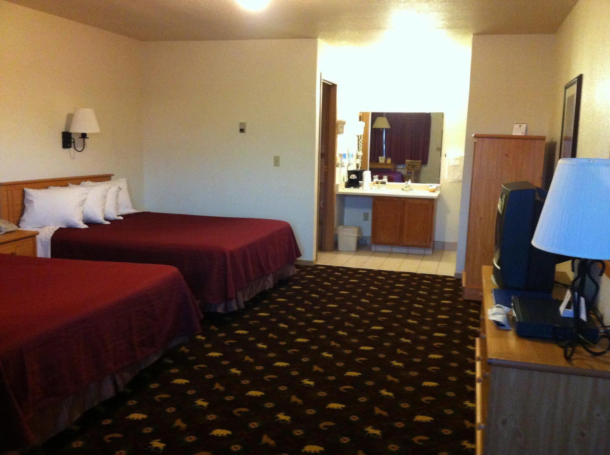 Best Western King Salmon Inn ソルドトナ エクステリア 写真